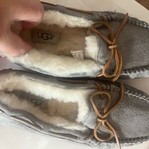 UGG Gray and Tan Women's Slippers